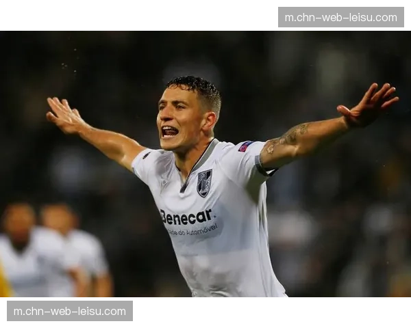 科莫异军突起成最大黑马 41进球19失球平衡性出众